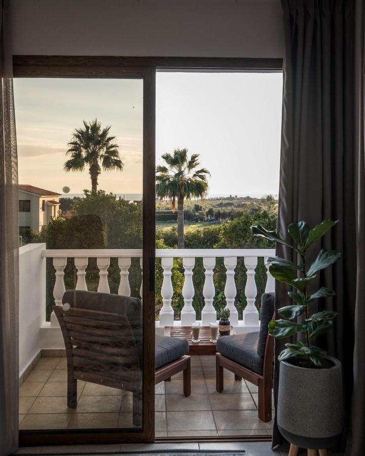 Cocoon Luxury Villa In Coral Bay-3 Min To Beach Пейя Экстерьер фото